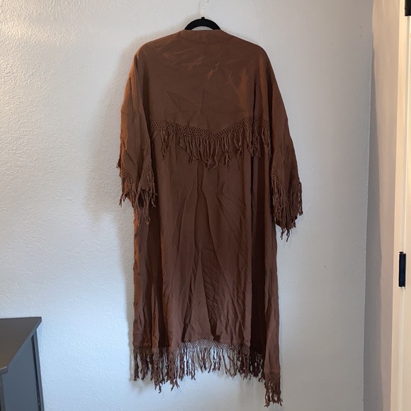 Zagora Fringe Throw On Sleeved Cape - Picture 2 of 6